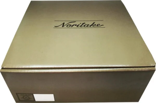 15126510493_noritake-caixa-de-presente.jpg Jantar para 2 pessoas com 6 peças, porcelana Noritake - Regent Gold 4332