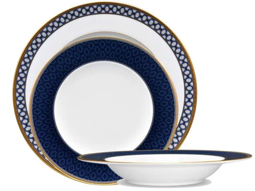 Jogo completo para 6 pessoas com 42 peças, porcelana Noritake - Blueshire 4944