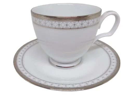 Xícaras de chá com pires para 2 pessoas, porcelana Noritake - Rochester Platinum 1703