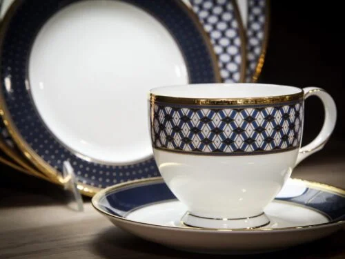 4 canecas, porcelana Noritake – Conifere 1708