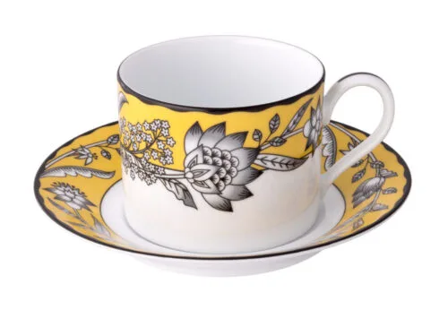 15313051646-jogo-xicaras-pires-cha-porcelana-fina-noritake-chelsea-estate-1779l.jpg Xícaras de chá com pires para 2 pessoas, porcelana Noritake - Chelsea Estate 1779