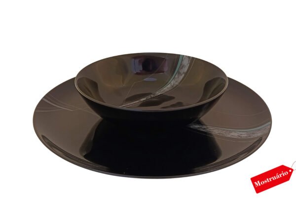 15396156818-8691-pr-e-pf-1.jpg Jogo de pratos para quatro pessoas em porcelana STONEWARE, com Estampa Exclusiva – Elegância e Charme.