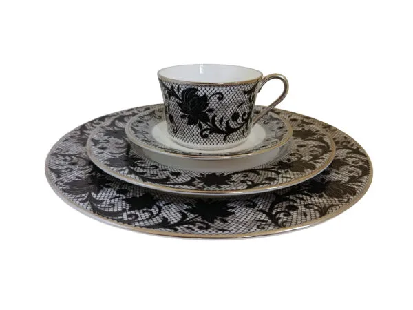 Jogo de pratos e xícaras em porcelana BONE CHINA, com 2 Estampas Exclusivas – Elegância e Charme à Sua Mesa!