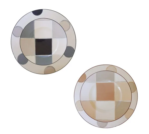 15396843868-7989.jpg Jogo de pratos para duas pessoas em porcelana fina, com Estampa Exclusiva – Elegância e Charme.